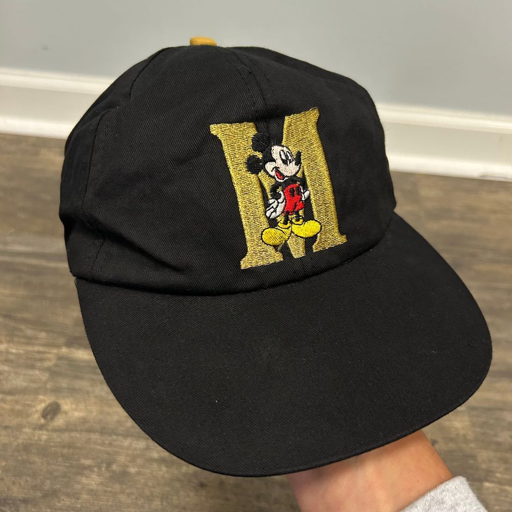Vintage Mickey Mouse M Embroidered Hat/Cap Exclusively Her Hats‎ Black